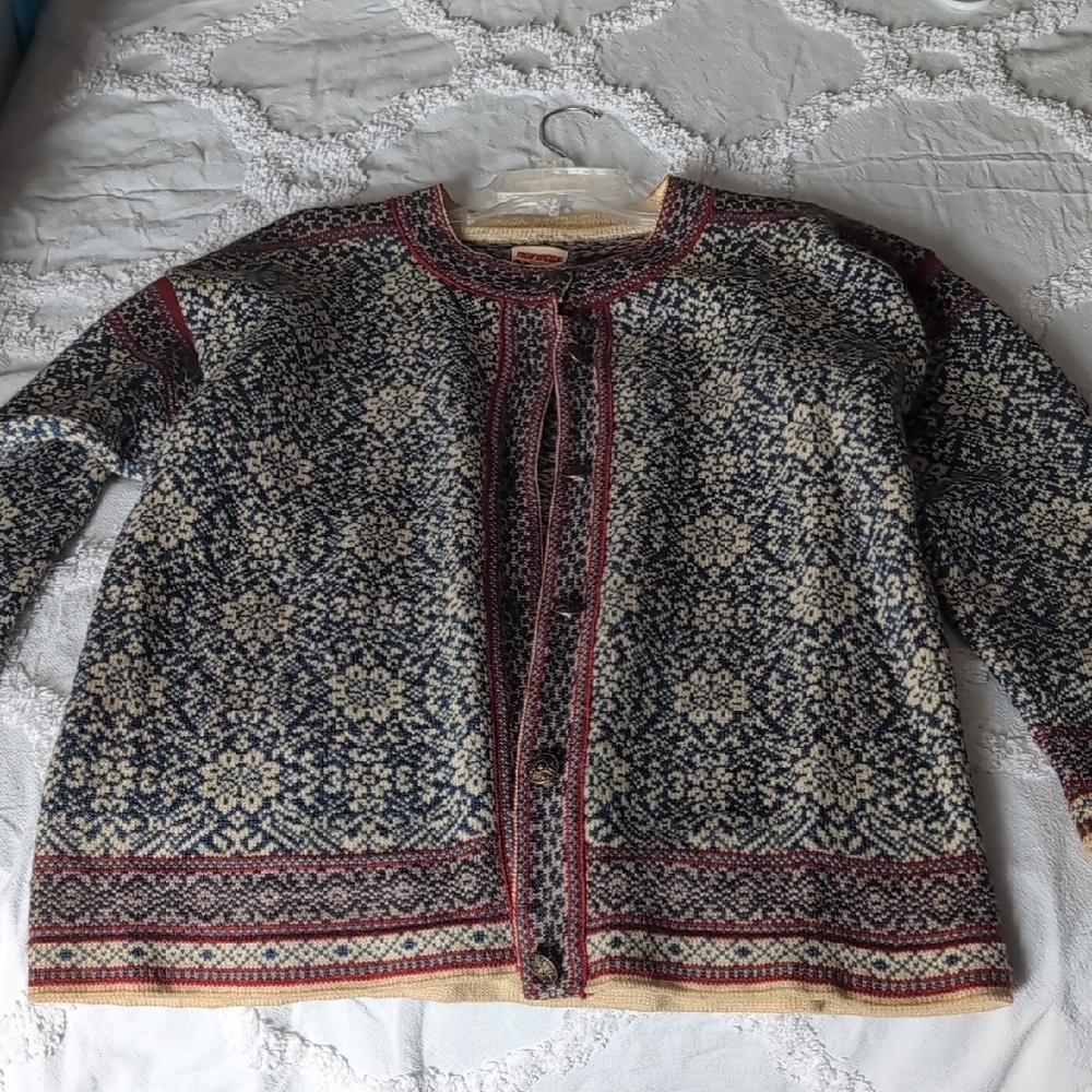 Patterned Knit Cardigan - image 1